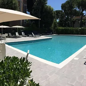 https://hotel-dafne.emilia-romagnahotels.net
