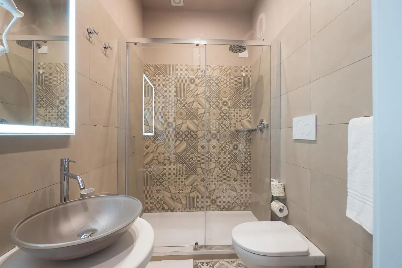 Bramble Luxury Suites Rom 0*,